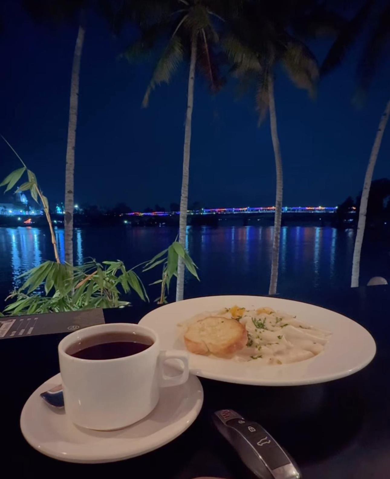 Jaladarshini Lakeside Gardens Bed & Breakfast Kollam Eksteriør bilde