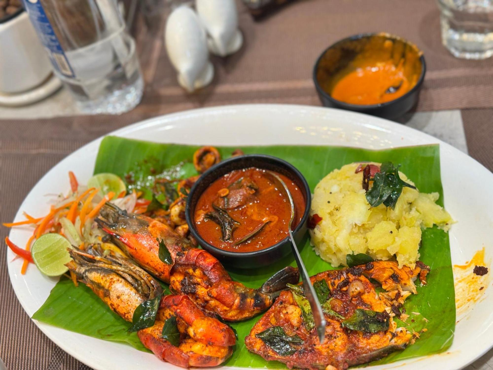 Jaladarshini Lakeside Gardens Bed & Breakfast Kollam Eksteriør bilde