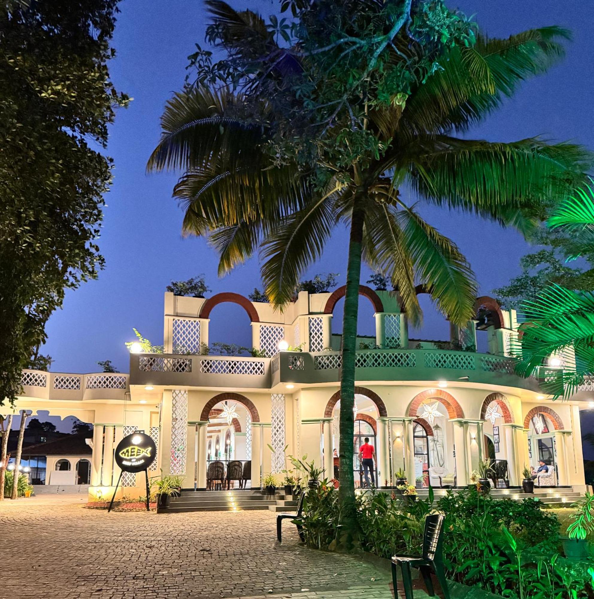 Jaladarshini Lakeside Gardens Bed & Breakfast Kollam Eksteriør bilde